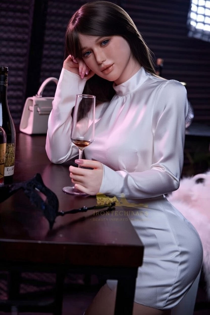 Rita / Celine — 164 cm / Head S30 by Irontech Doll